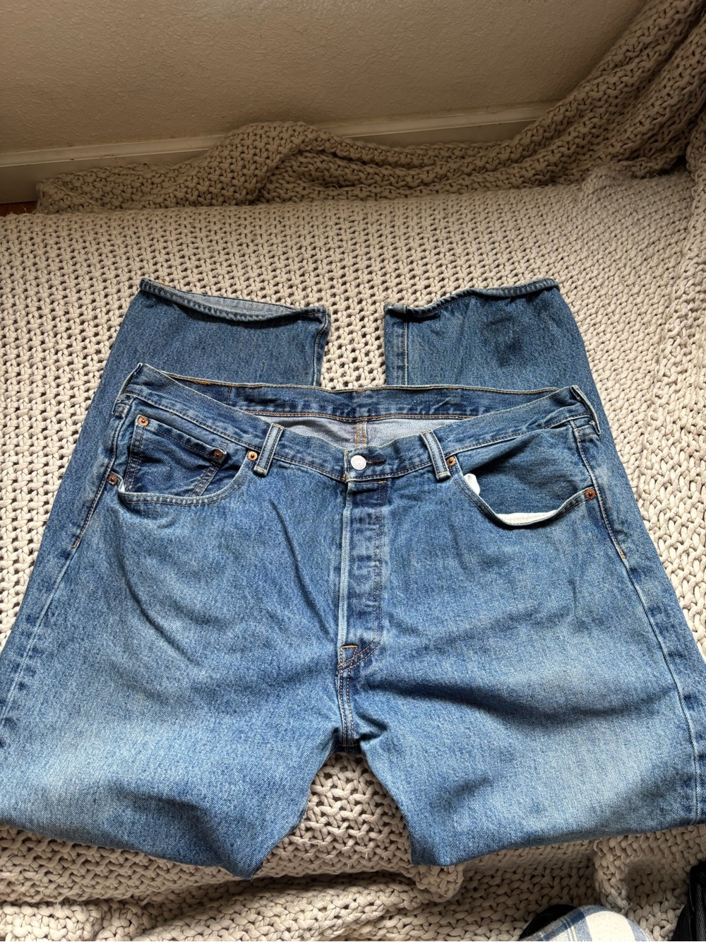 Levi’s Classic Men's Blue Denim Jeans